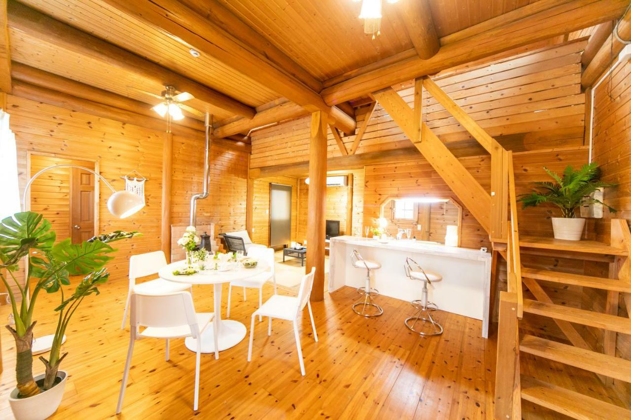 Ferienhaus Seaside Log House *